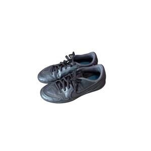 Nike Legend 9 Academy IC Black Size 6.5 Women's Black on Black